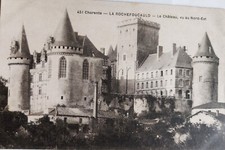 CPA 16 LA ROCHEFOUCAULD Le Chateau
