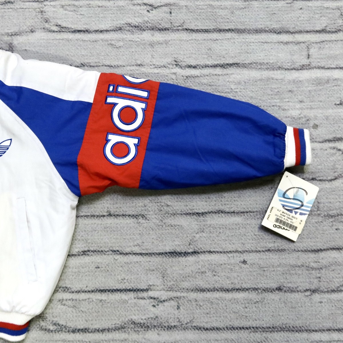 Vintage Deadstock 80s Adidas Trefoil Logo Bomber Jacket Vintage Deadstock 80s Adidas Trefoil Logo Bomber Jacket