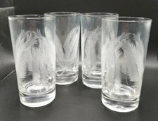 Vintage Mid Century Federal Glasses Clear with Etched Leaves Beautiful Set 4