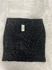 EXPRESS Women  s Small black skirt
