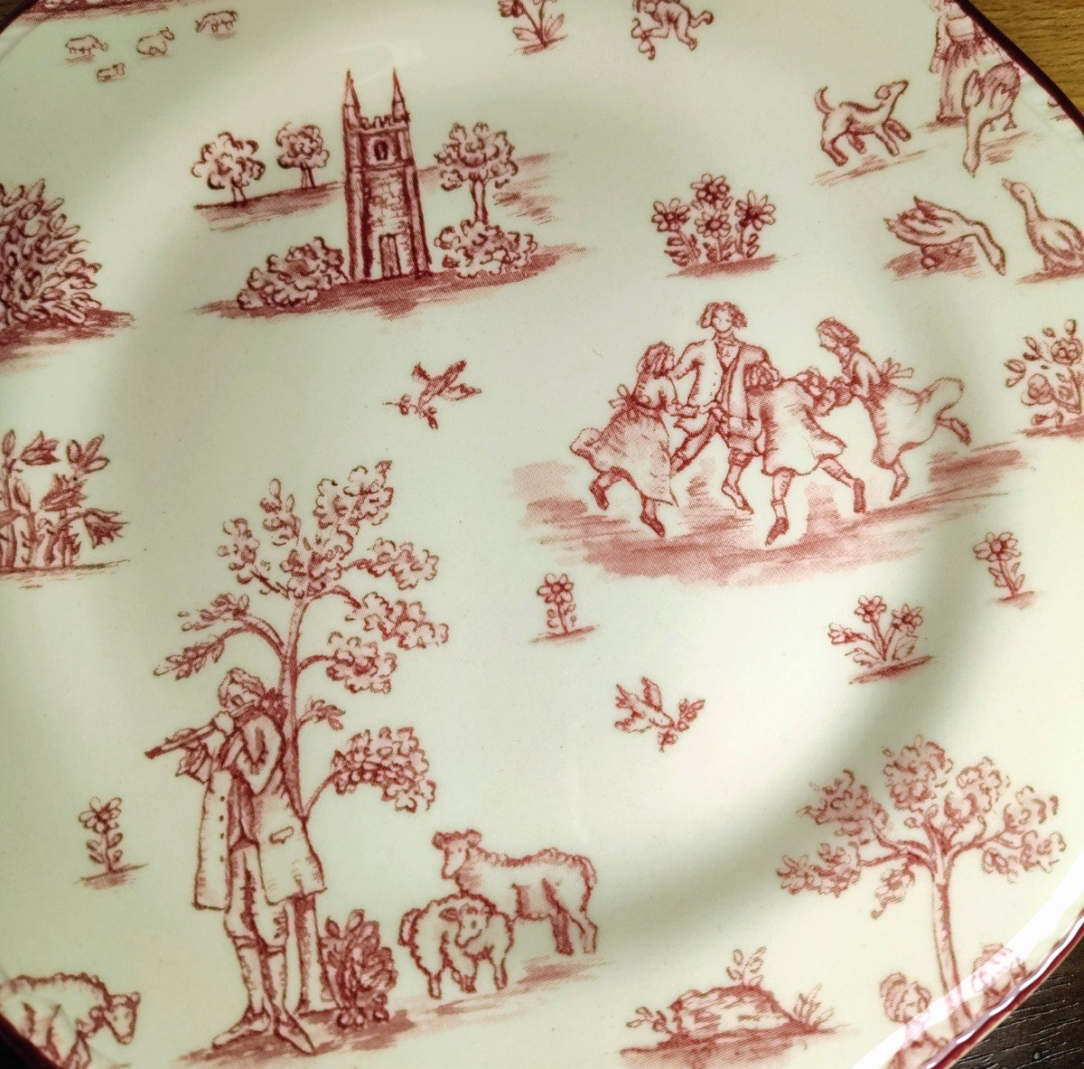 4 Wood & Sons Toille De Joile Scene Pink 7 3/4” Salad Plates England Red EUC Set