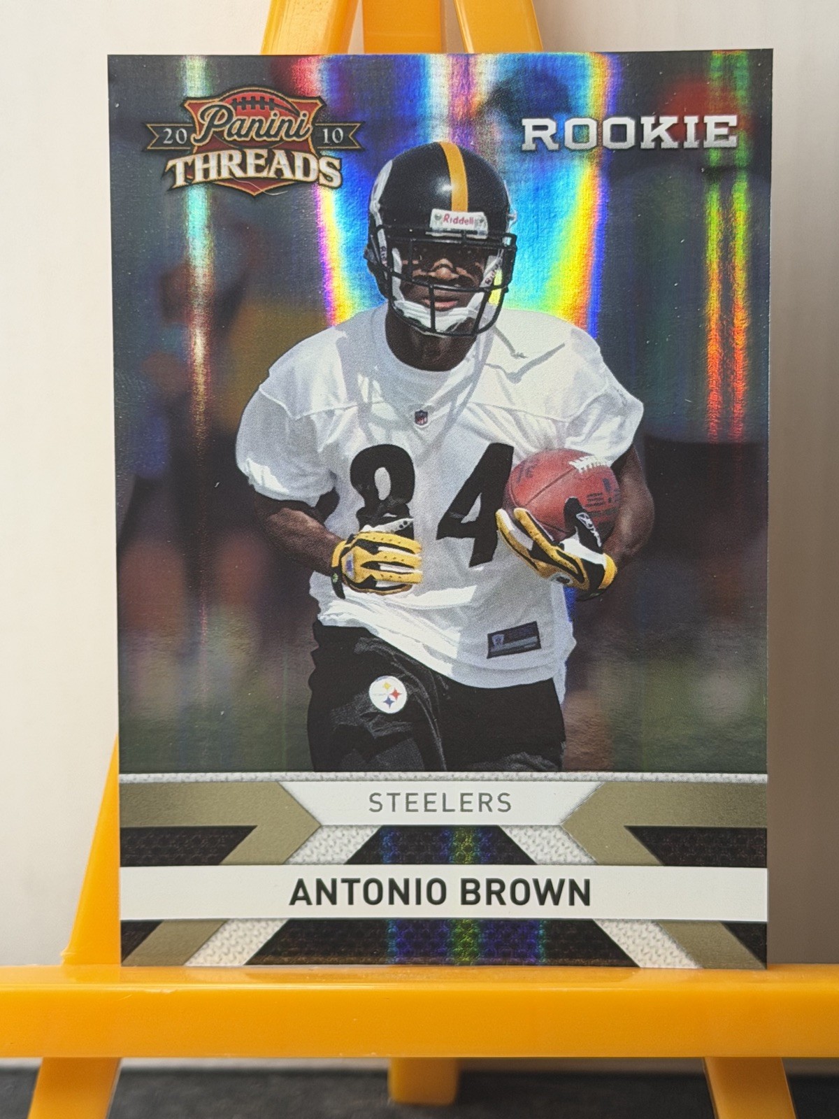 Antonio Brown Panini Threads #207 Gold Holofoil