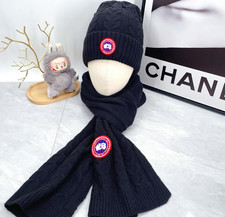 CANADAGOOSE Winter Warm Outdoor [Scarf+Hat+Touchscreen Gl] Black Three Piece Set