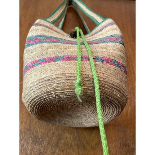 Straw String Shoulder Hobo Bag from MEXICO Colorful And New - Picture 2 of 3