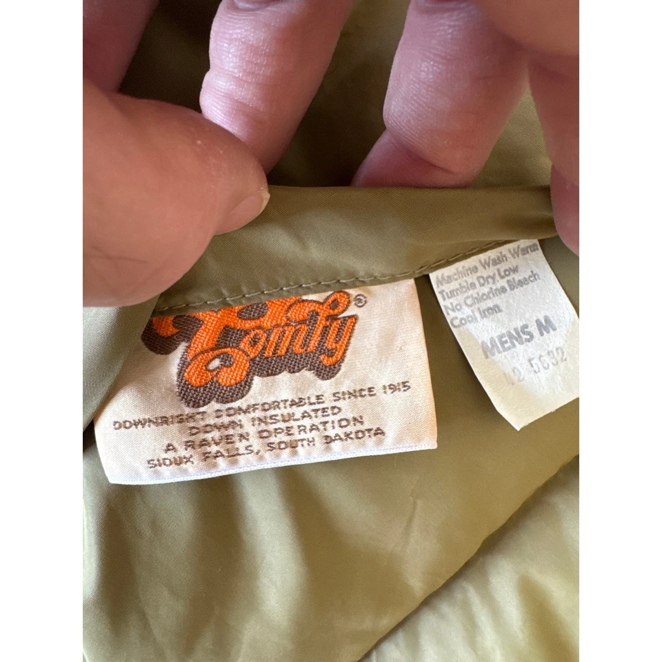 De Colección Cómodo Hecho en EE. UU. Negro Butte Coal Company Mediano Abotonado Abajo Chaleco acolchado Foto 2 de 4