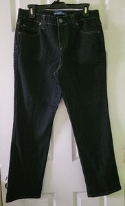 BandolinoBlu Women's Size 12 Short Mandie Classic Fit Straight Leg Denim Jeans