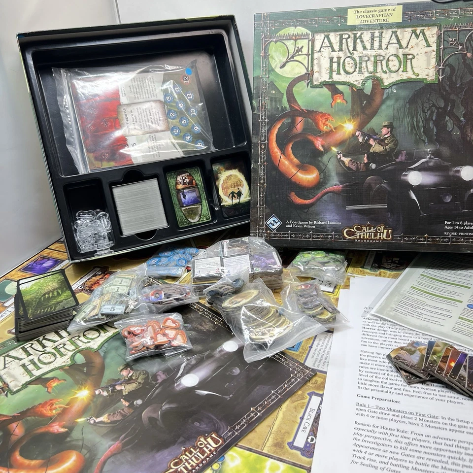 Fantasy Flight Games Arkham Horror Strategy Board Game 2006 Edition Missing Dice - Image 3 of 4