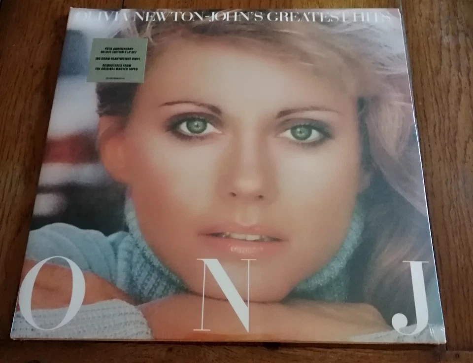 Album 2x LP 33T 12" vinyles OLIVIA NEWTON-JOHN " GREATEST HITS "2022 deluxe édit - Photo 1/1