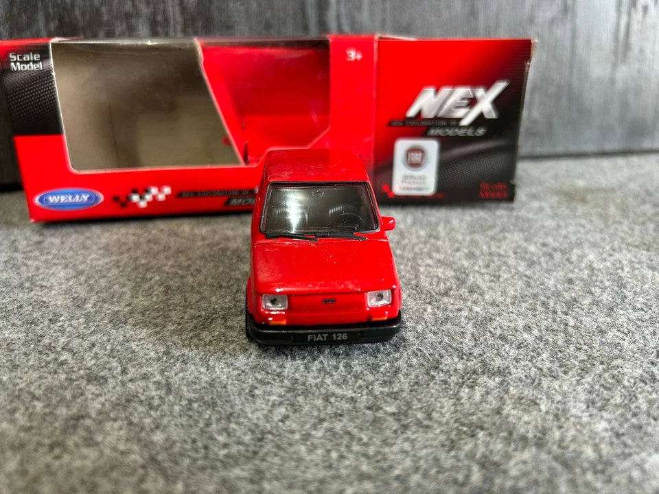 FIAT 126 1/35 WELLY auto modello modellino METALLO Polski Fiat 126 p Maluch ross - Immagine 2 di 4