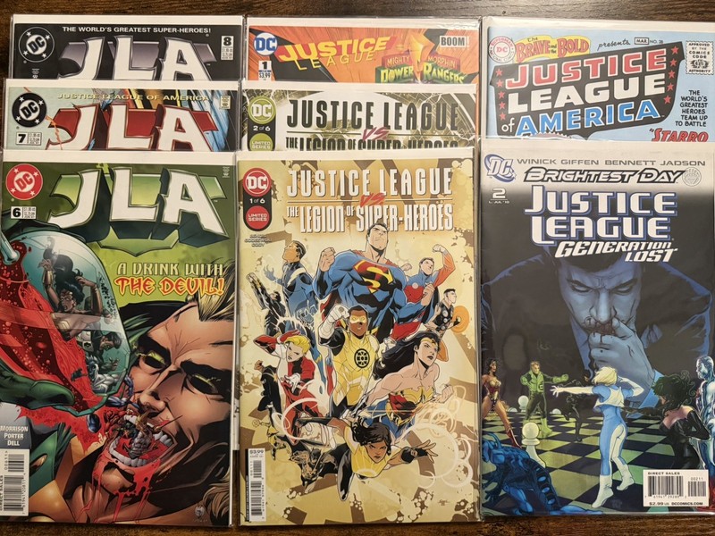 DC Comics Lot 8x Various Titles, Justice League, JLA, Legion of Superheroes