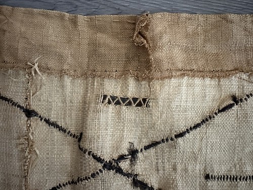 Vintage Authentic African KUBA CLOTH Hand Woven Raffia Textile Panel w/ Shells - 第 6/7 張圖片
