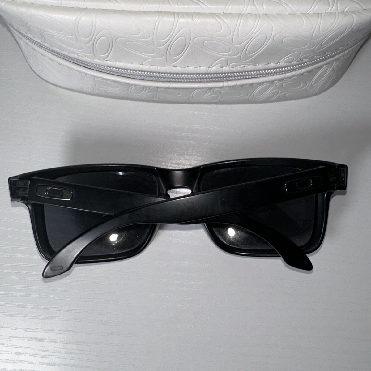 Oakley Holbrook Matte Black OO9102-D655 With Case (Lenses
