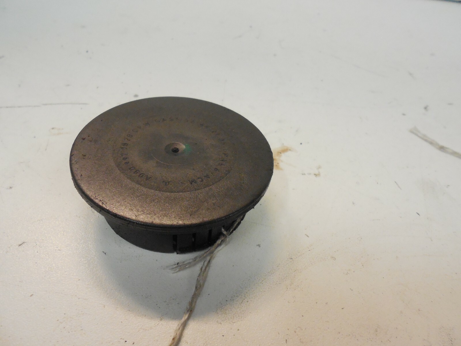 0309 Mercedes W211 E Class E350 Camshaft Expansion Plug 0009977820 eBay