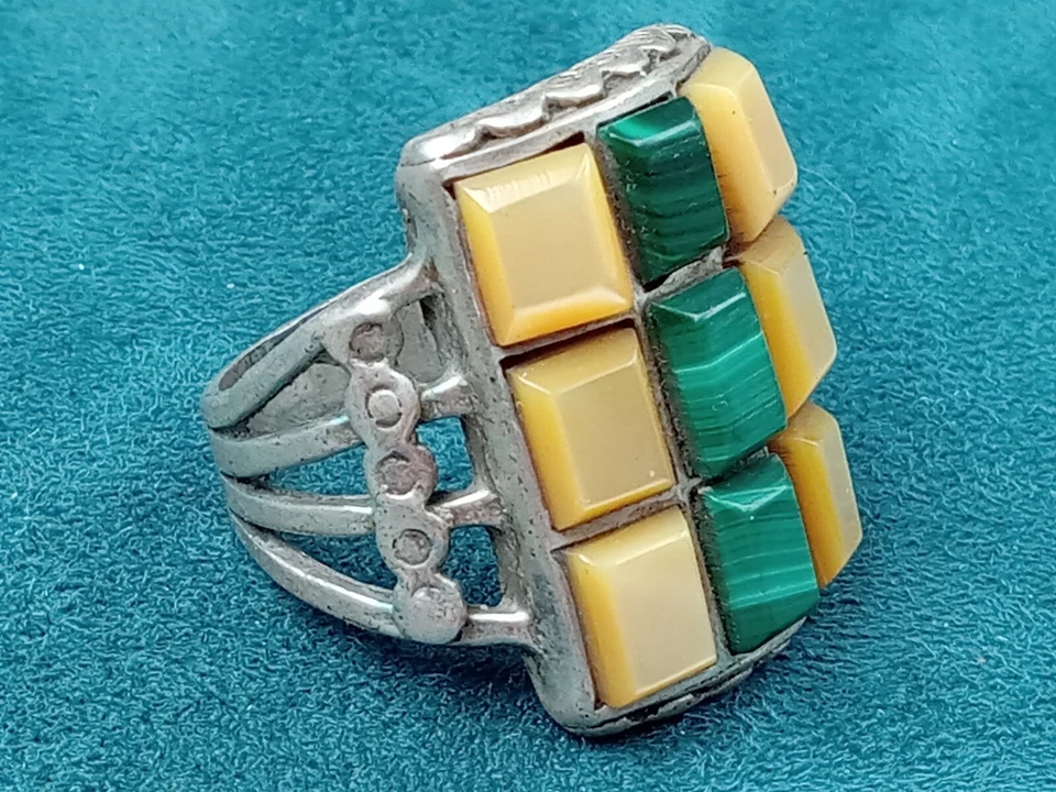 Excelente anillo de plata de ley para hombre con madreperla y malaquita: talla 10 Foto 4 de 4