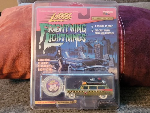 1997 Johnny Lightning Frightning Lightning Ghostbusters ECTO 1A White Lightning - Picture 10 of 10