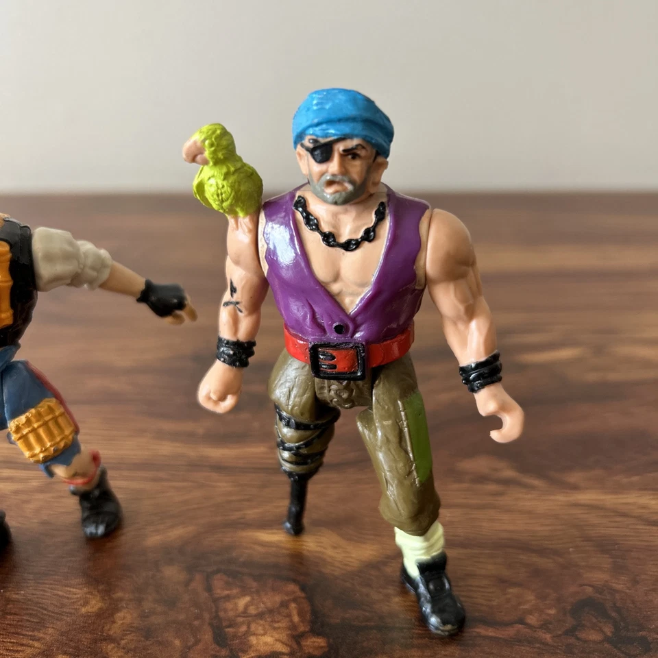 Figura de acción de colección 1991 Tri-Star Pictures Mattel Hook Bill Jukes & Ace 4" Foto 3 de 4