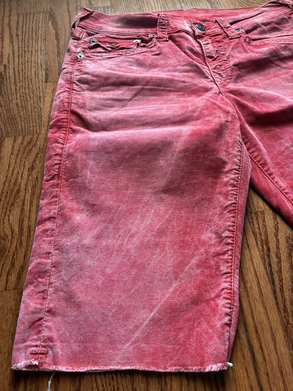 True Religion Red Ricky Corduroy Mens Short - Size 31 thumbnail 4