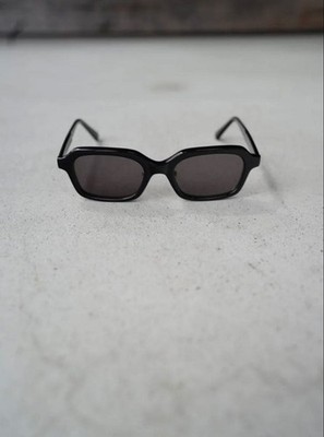 EDIT CLOTHING Yoco Sunglasses, Black