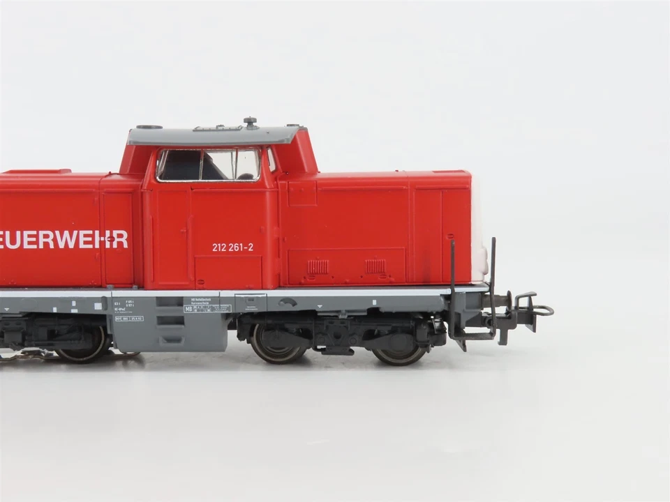 HO 3-Rail AC Marklin 29751 "Fire Department" BR212 Diesel Digital Starter Set - Image 3 of 4