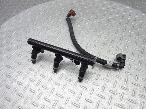 2015 13-16 Triumph Street Triple R Fuel Gas Petrol Injector Nozzle Rail Pipe - Picture 7 of 12