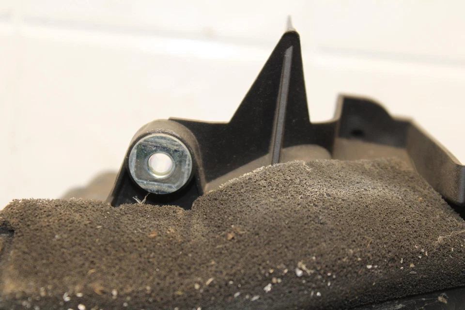 Farol dianteiro Honda CBR1000RR 2008 33102-MFL-305 BB579 - Imagem 3 de 4