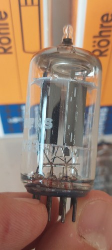 1960 / 2X 12AX7/ECC83 Oiginal Telefunken Diamond Nos Nib New Smoth Plate 17mm - Afbeelding 7 van 9