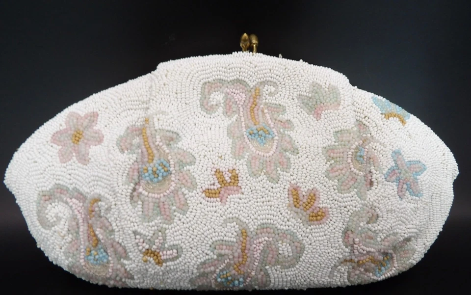 Красивая антикварная бельгийская сумочка с бисером Saks 5th Avenue - Изображение 2 из 4