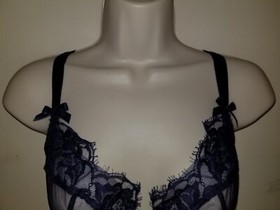 Agent Provocateur Piper set in navy bra size 36D and ouvert AP 4 large NWT