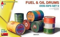 MINI ART 1/24 FUEL AND OIL DRUMS 1930-50S SET 2