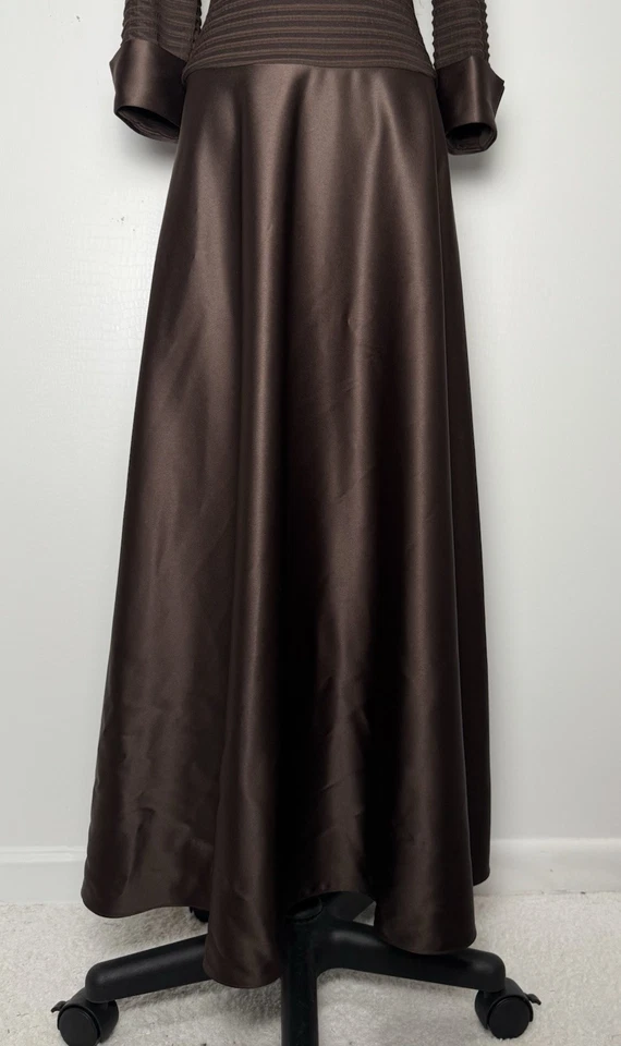 JS Collections 6P Brown Ribbed Bodice Dropped Waist Formal Evening Gown Dress - Image 3 of 4