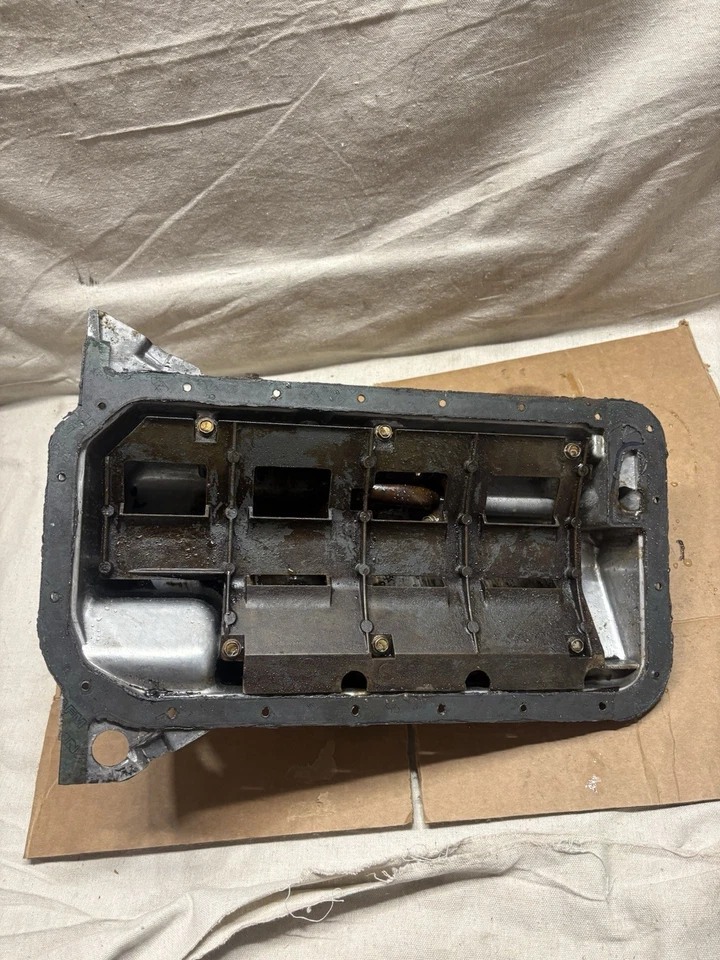 Sumidero de cárter de aceite de motor de aluminio de fábrica BMW E36 M42 318is 318ti 1992-1995 OEM Foto 4 de 4