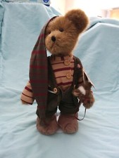 Boyds Bears Trevor T. Elfbeary w/ Giddyup. New with Tags and stand.
