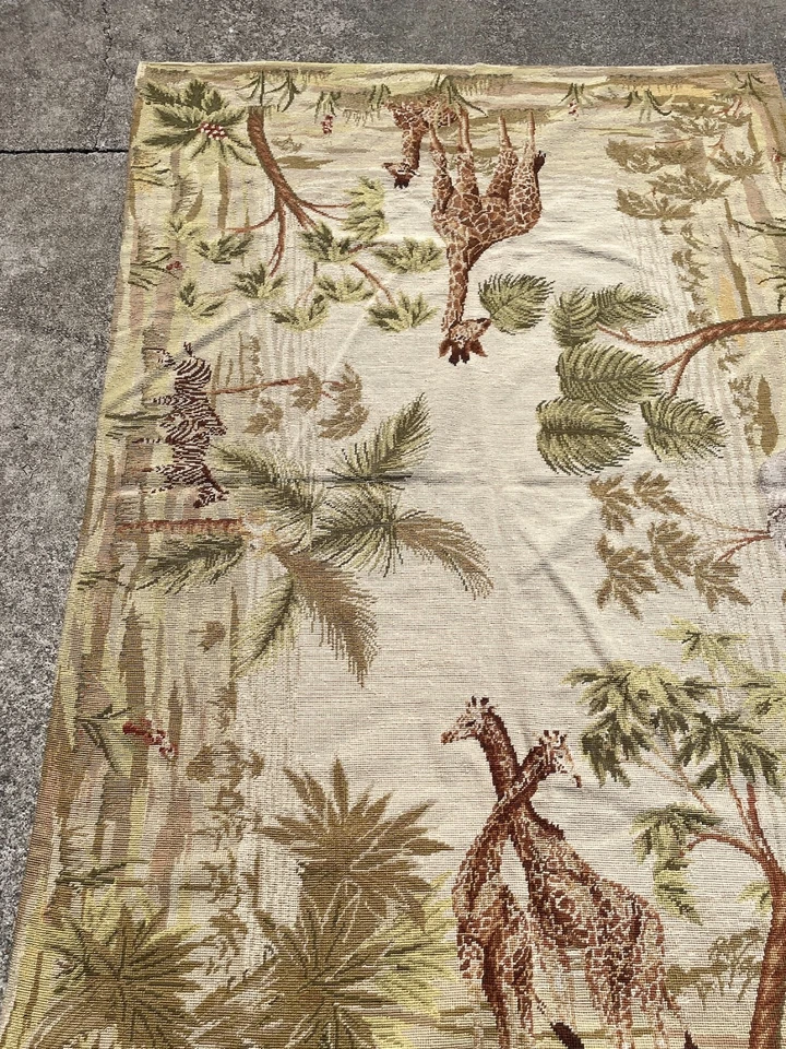 Alfombra de área/tapiz Pierpoint hecha a mano con jirafas, cebras, elefantes 5,8' x 3,1' Foto 2 de 4