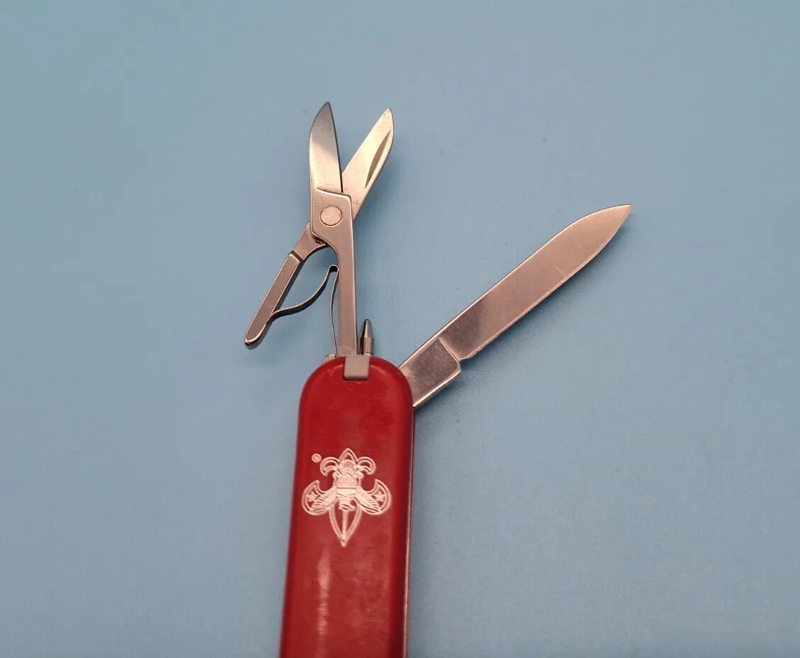 Victorinox Manager 58mm Swiss Army Knife Boy Scouts Of America Red eBay