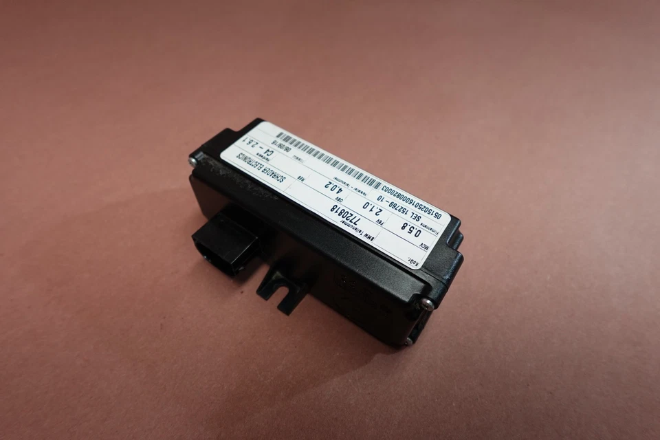 Unidad de control de presión de neumáticos BMW F700 F700GS 2013-2018 7720818 Foto 4 de 4