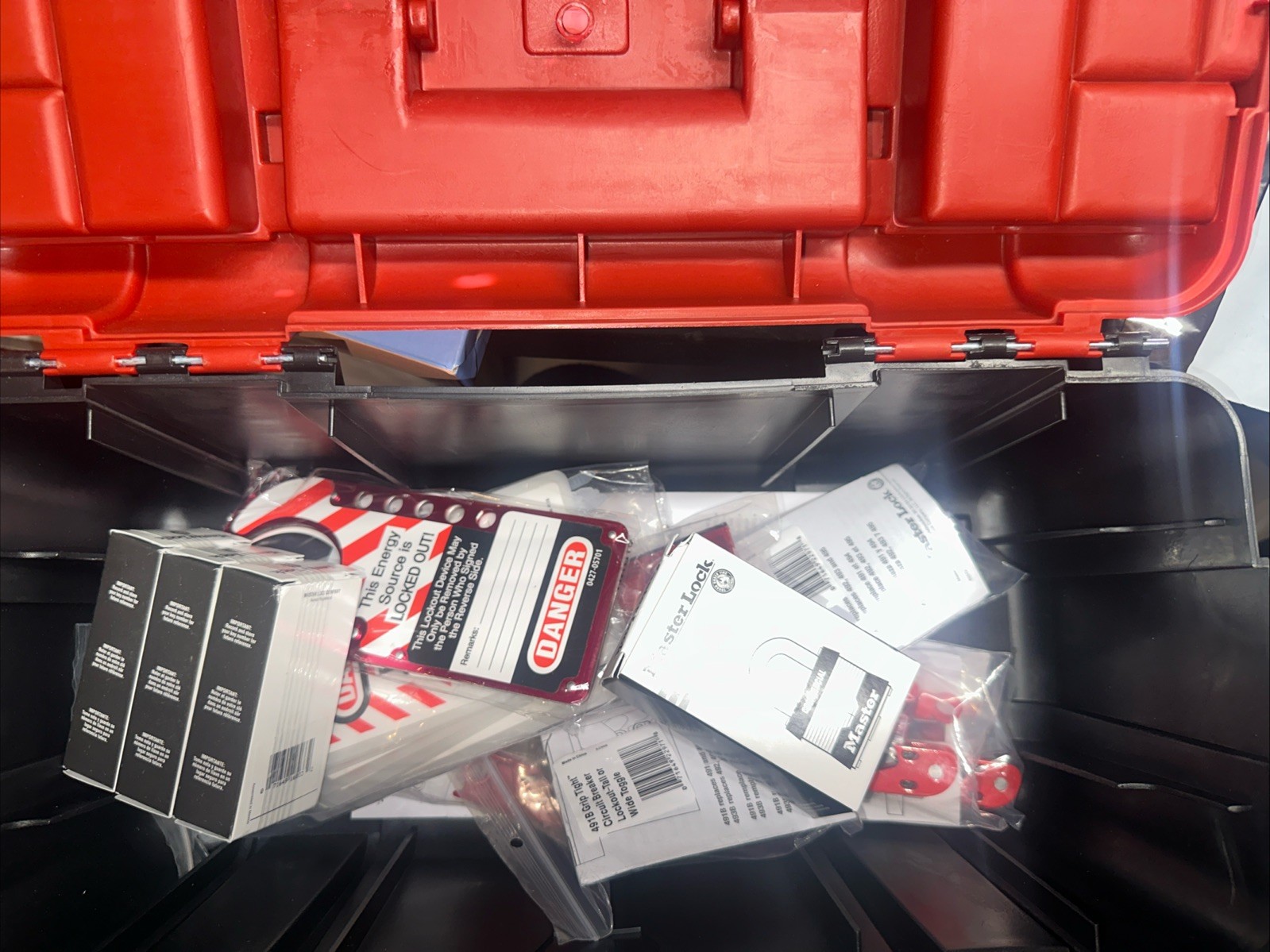 MasterLock 1457E410KA Portable Lockout Toolbox Kit with Thermoplastic Padlocks