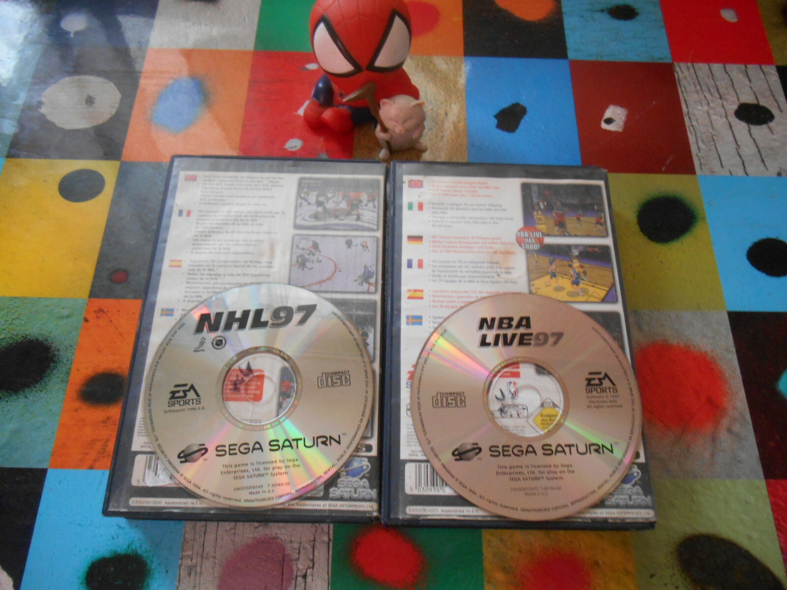 --*-    NHL  97  &  NBA  LIVE  97-  biG bOx  SEGA  SATURN  -_  1994  --