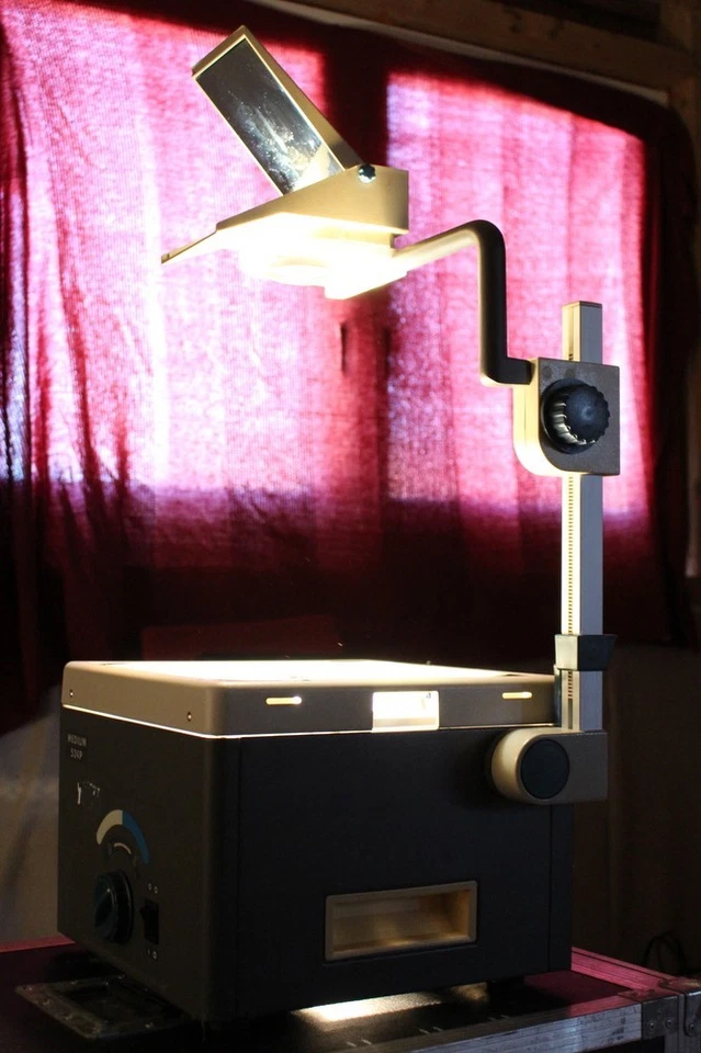 *Medium 524p*Overheadprojektor OHP Polylux Tageslicht Schul Projektor 2x250W - Bild 4 von 4