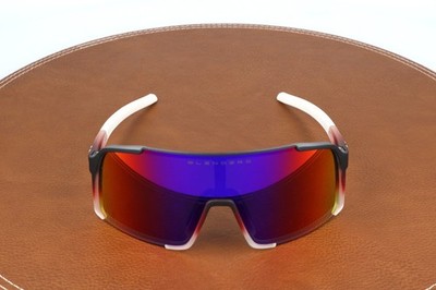 Blenders Dance Kingdom Expose Black Rainbow Mirror Sunglasses 143-18-134