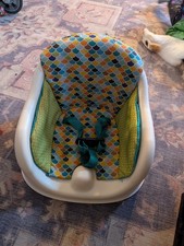 INFANTINO Grow with Me Discovery Booster Seat