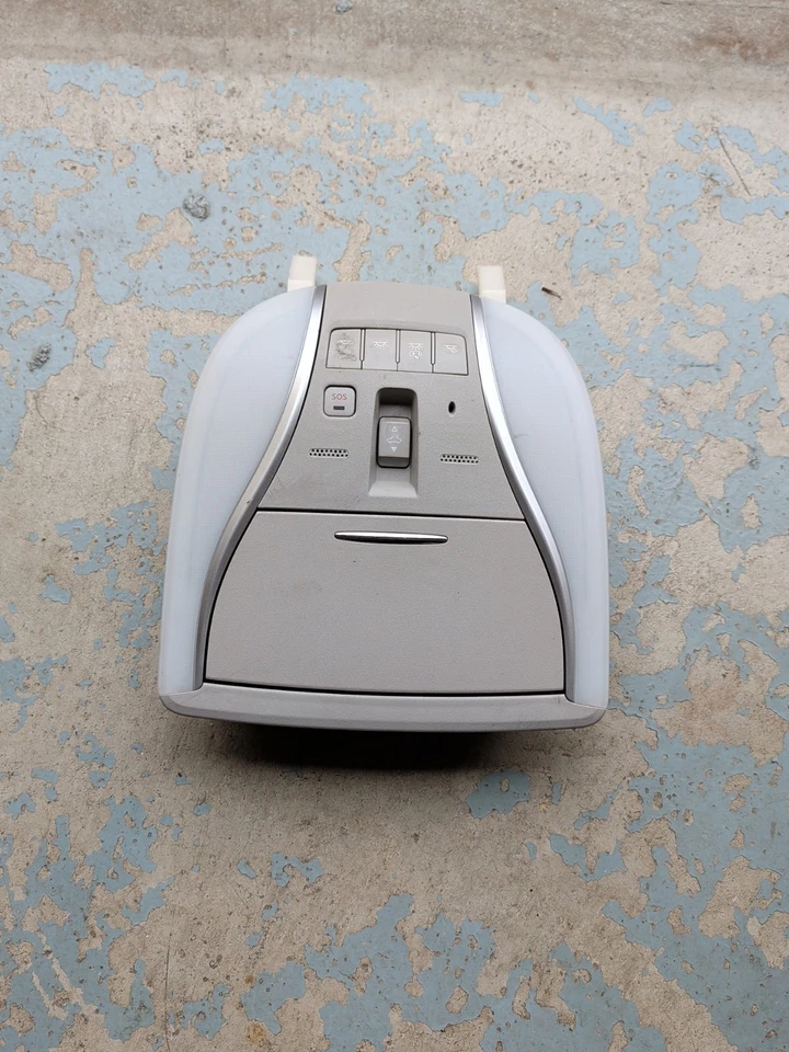 2013-2016 英菲尼迪 QX60 JX35 头顶屋顶圆顶地图灯原始设备制造商 26439-3JA0A — 第 2/4 张图片