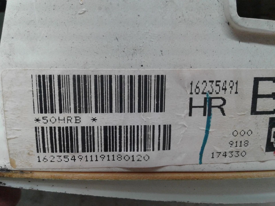 Medidor de velocímetro usado se adapta a: Chevrolet Monte Carlo 1999 EE. UU. exc. paquete policía con Foto 3 de 4