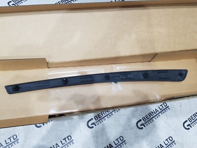 GENUINE BMW 5 SERIES E60 2003-2010 FRONT RIGHT SIDE DOOR MOLDING  