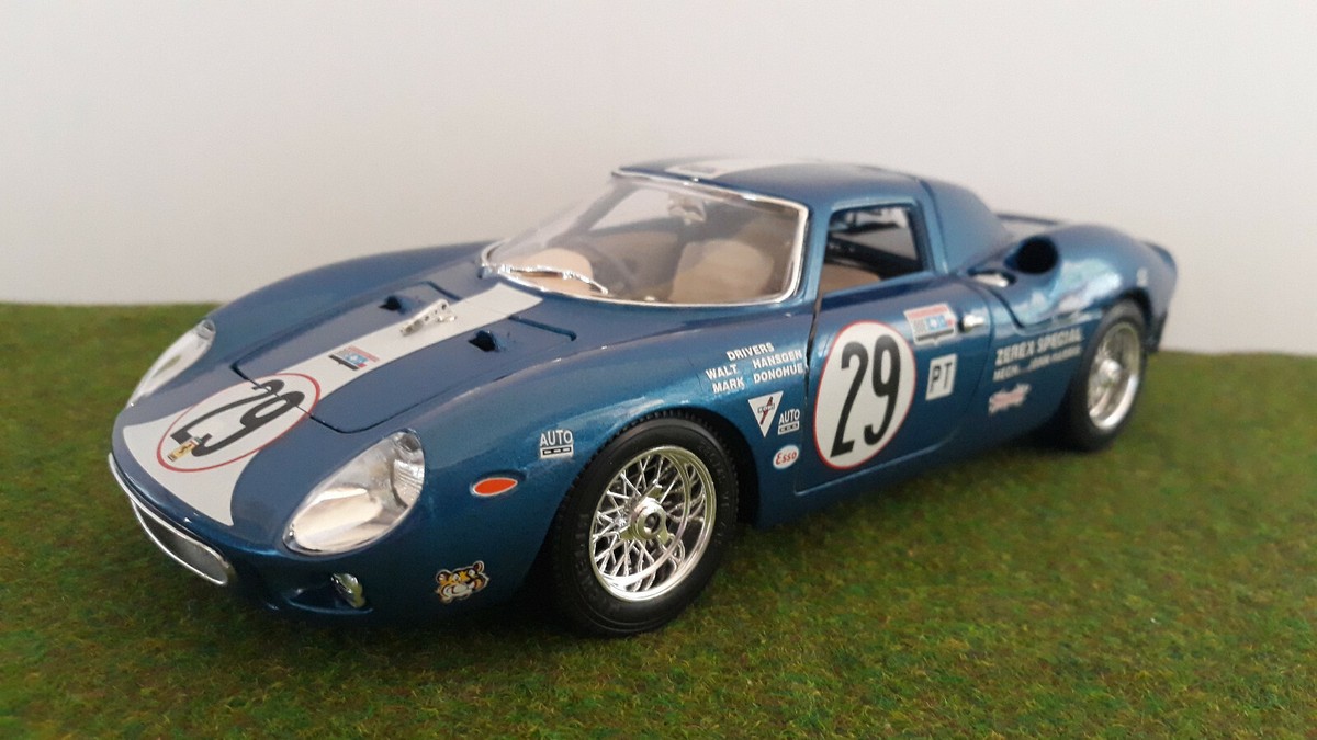 伊製ブラーゴ社　フェラーリ250LM “Sebring ”(1965) ミニカー Amazon.co.jp: 伊製ブラーゴ社 フェラーリ250LM “Sebring ”1965