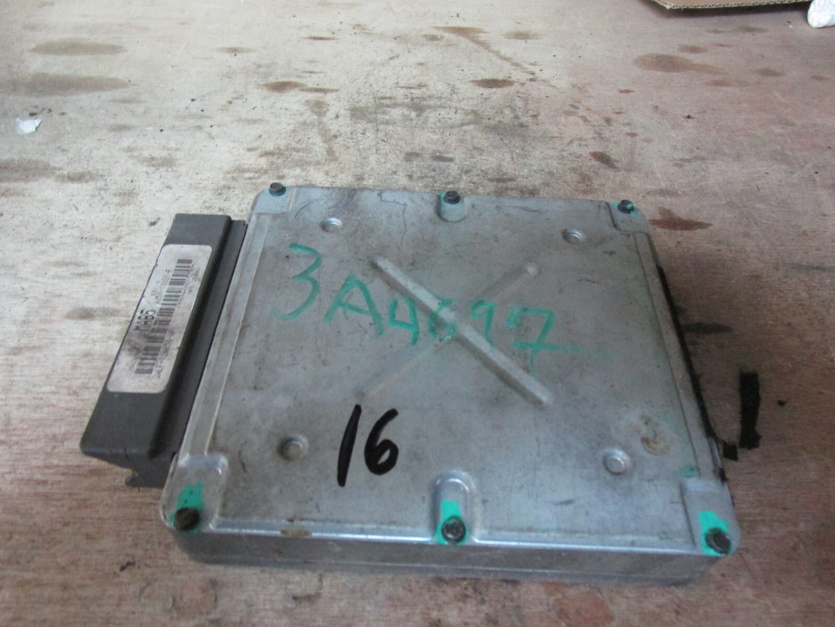 03 2003 Mazda MPV Engine Control Module Computer ECM ECU Unit