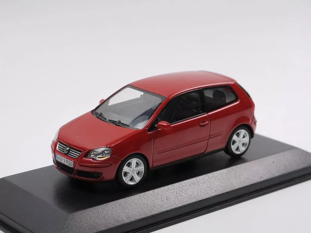 RARE VW POLO 9N3 VI 2005 SPORT TDI FACELIFT RED 1:43 MINICHAMPS (DEALER  MODEL)