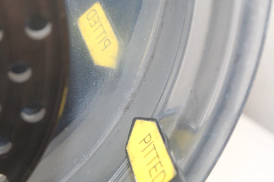 Harley Dyna Wide Glide 2000 FXDWG DNA Smoothie llanta trasera 18 x 5,5 Foto 2 de 4