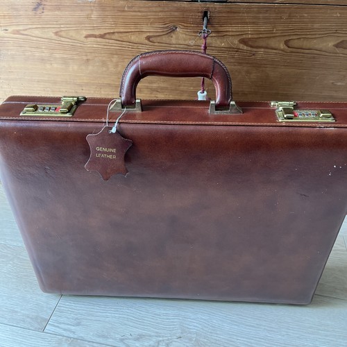 Equator Of London Brown Leather Expanding Briefcase/Attaché Case