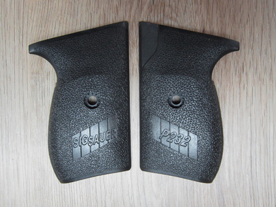 Sig Sauer P232 Grips Vintage Factory 2000 Black Stippled also fit P230 EXC