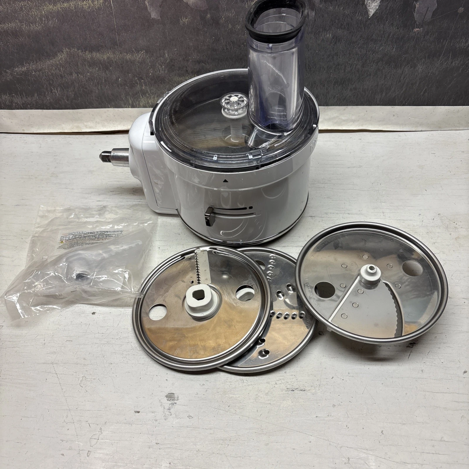 KitchenAid KSM1FPA Food Processor Attachment Complete with Blades White
Opens in a new window or tab